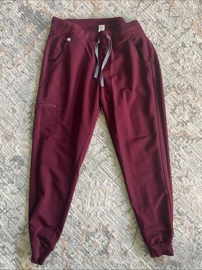 Figs Burgundy Jogger Scrub Pants